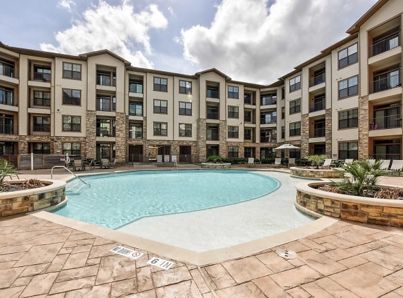 Waterside Village Apartments - Richmond, TX