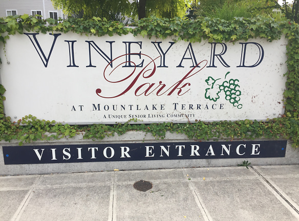 Vineyard Park At Mountlake Terrace Apartments - Mountlake Terrace, WA