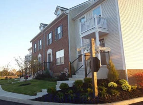 1929 Opal St - Reynoldsburg, OH