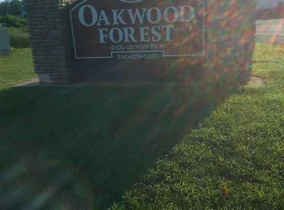 Oakwood Forest Apartments - Greensboro, NC