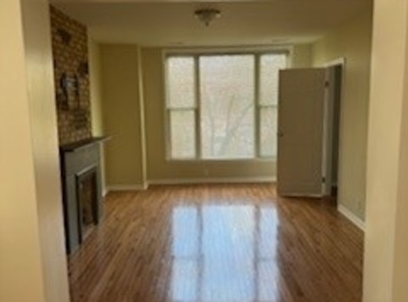 720 S Claremont Ave #2 - Chicago, IL