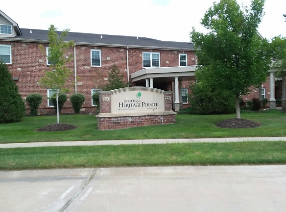 Twin Oaks At Heritage Pointe Apartments - Wentzville, MO