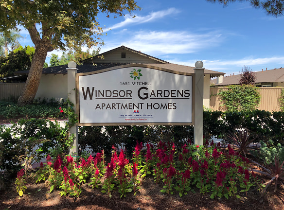 Windsor Garden Apartments - Tustin, CA