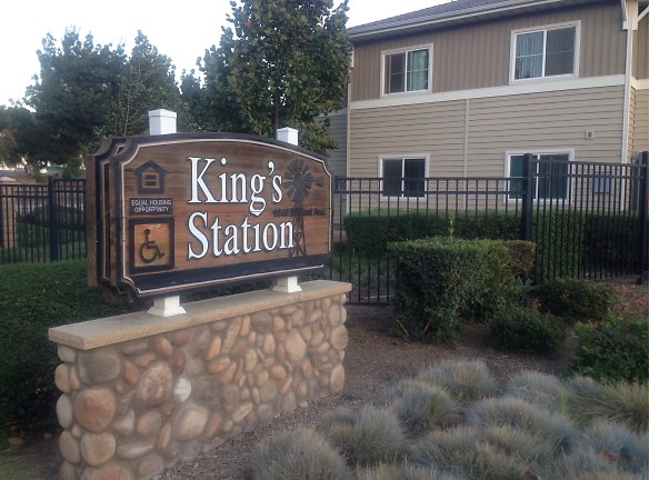 King Station Apartments - King City, CA