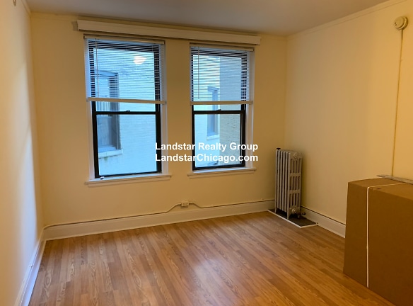 2779 N Milwaukee Ave unit 208 - Chicago, IL