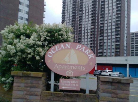 Ocean Park Apartments - Far Rockaway, NY