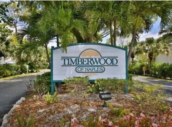 3364 Timberwood Cir - Naples, FL