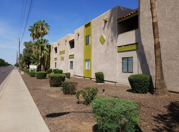 Harbor View Apartments - Phoenix, AZ