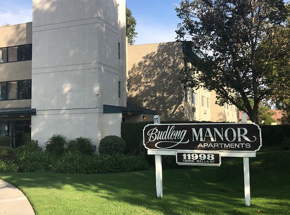 Budlong Manor Apartments - Sylmar, CA