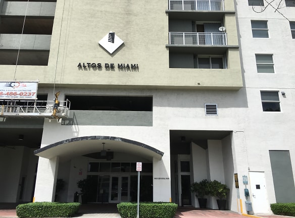 Altos De Miami Apartments - Miami, FL