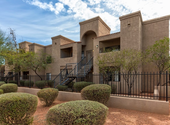 Gold Crest Apartments - Phoenix, AZ