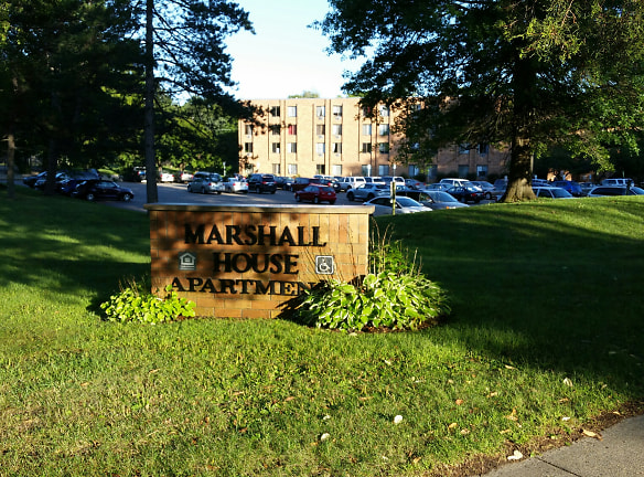 Marshall House Apartments - Marshall, MI