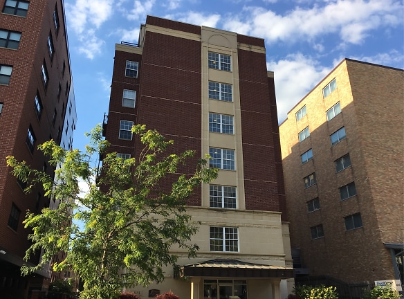 614 Langdon Street Apartments - Madison, WI