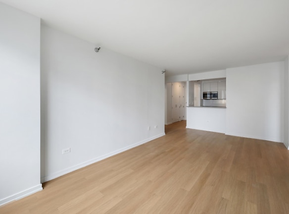21 West End Ave unit C2A - New York, NY