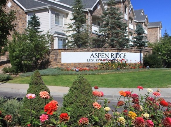 Aspen Ridge Apartments - Aurora, CO