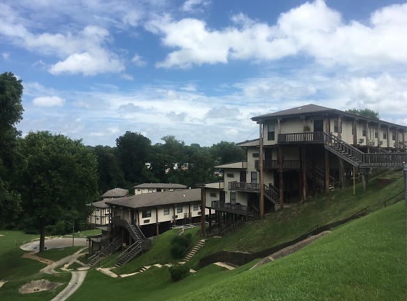 Eastview Apartments - Vicksburg, MS