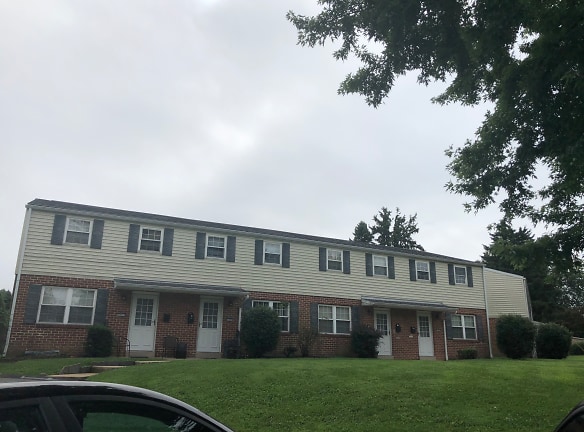 Riverview Heights Apartments - Camp Hill, PA