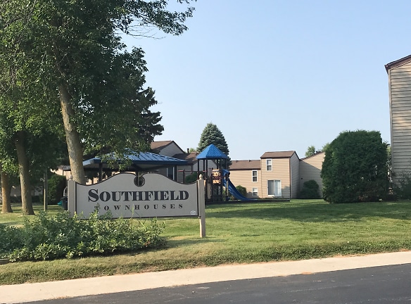 Southfield Townhouses Apartments - Manitowoc, WI