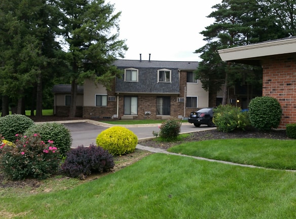 Liberty Commons Apartments And Townhomes - Battle Creek, MI