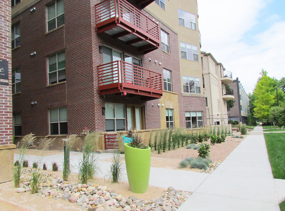The Edge At City Park Apartments - Denver, CO