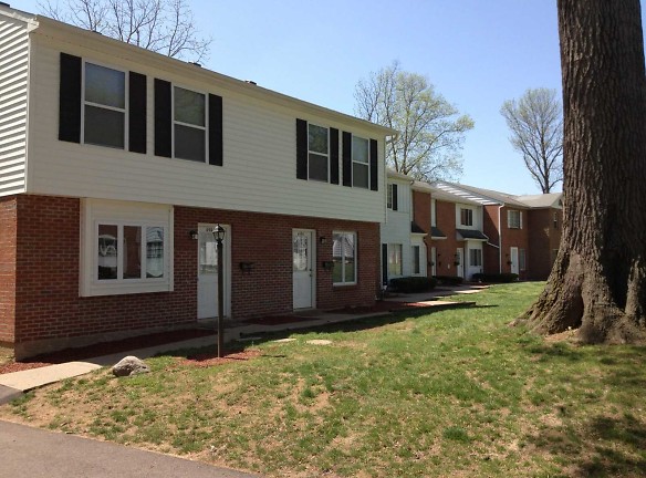 Gracely Townhomes Apartments - Cincinnati, OH