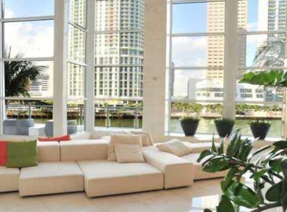Carbonell Brickell Condo - Miami, FL