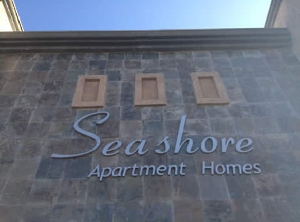 Seashore - Huntington Beach, CA