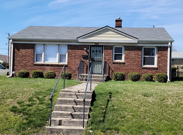 1218 Brooks St - Indianapolis, IN