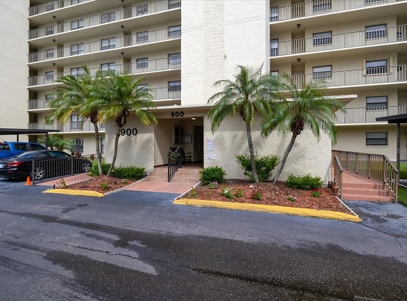 900 Cove Cay Dr unit 2D 1 - Clearwater, FL