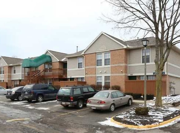 Berryleaf Grove Apartments - Columbus, OH