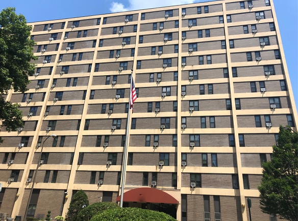 The Beechwood Apartments - Cincinnati, OH