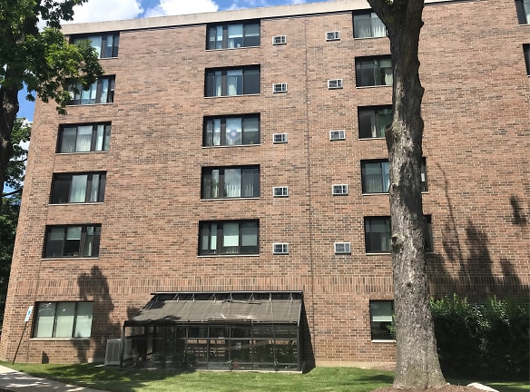 Peace Memorial Manor Apartments - Downers Grove, IL