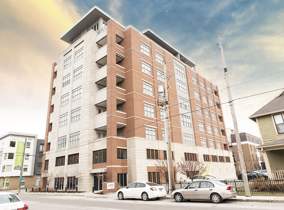 707 Apartments - Indianapolis, IN