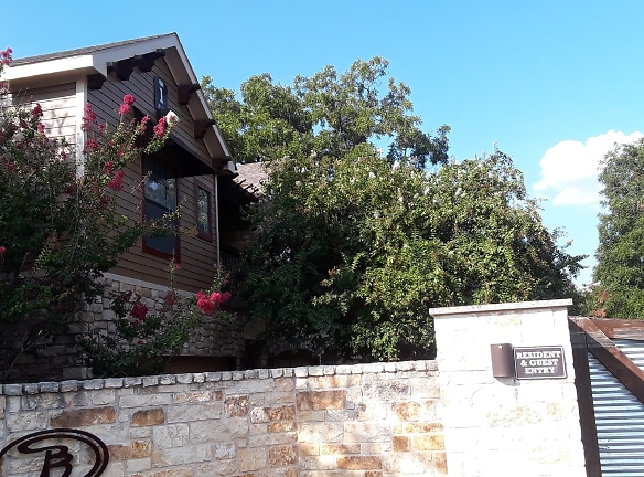 Bandera Ranch Apartments - Waco, TX