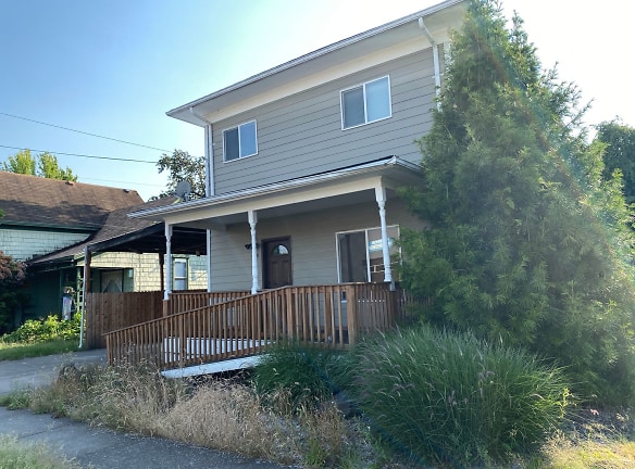 626 SW 11th - Corvallis, OR