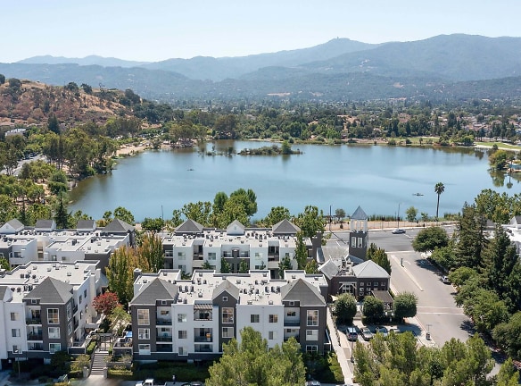 Almaden Lake Village Apartments - San Jose, CA