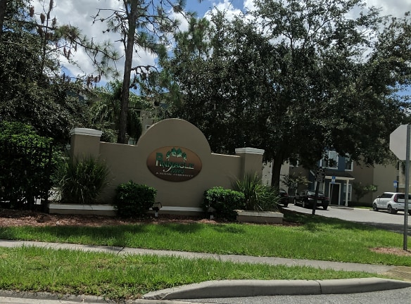 Pinnacle Pines Apartments - Haines City, FL