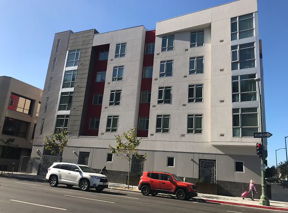 Jackson St Mixed Use Apartments/Parking/Retail - Oakland, CA
