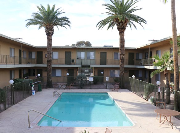 Malibu Apartments - Tucson, AZ
