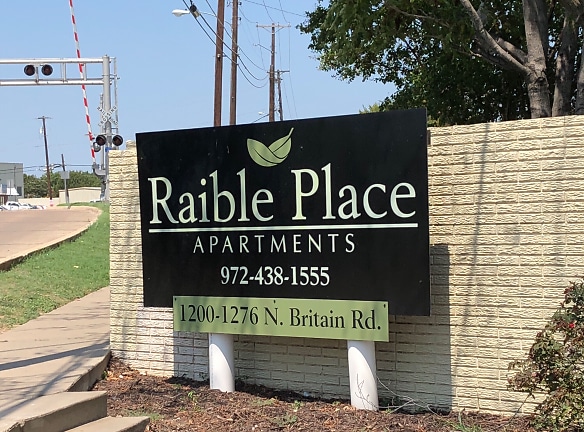 Raible Place Apartments - Irving, TX