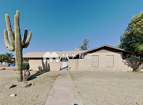 18230 N 42Nd Plaza - Phoenix, AZ