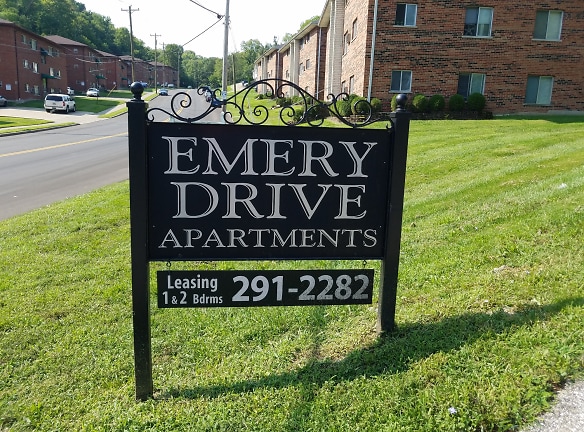 Emery Drive Apartments - Covington, KY