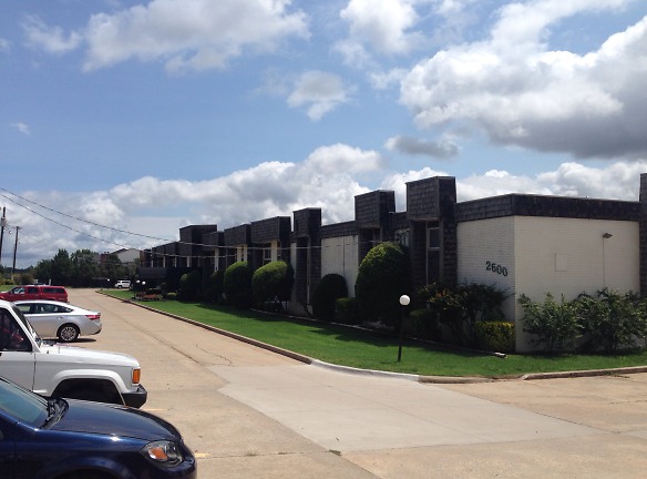 Fairway Park Apartments - Oklahoma City, OK