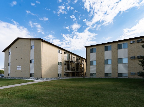 Brookfield I, II & III Apartments - Fargo, ND