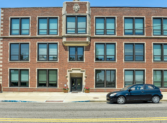 Evert #39 s Hill 532 S Court St Circleville OH Apartments for Rent
