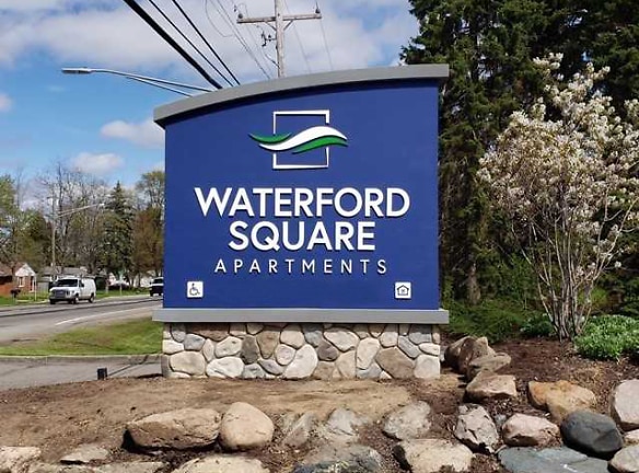 Waterford Square - Waterford, MI