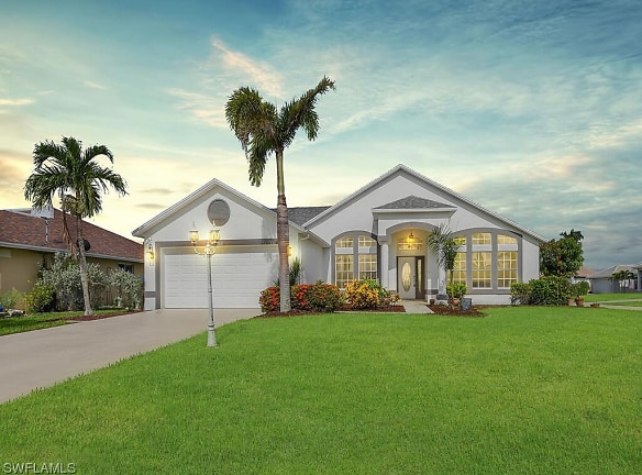 4108 SW 23rd Ave - Cape Coral, FL
