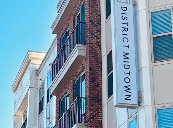 District Midtown Apartments For Rent Greenville SC Rentals com