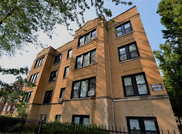 5002 N Springfield Ave unit 3902-2B - Chicago, IL