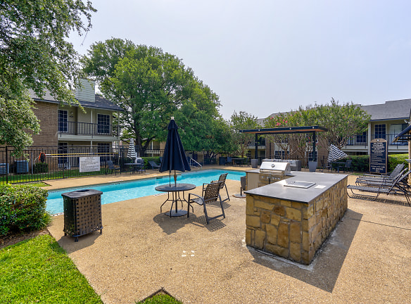 Whispering Oaks Apartments - North Richland Hills, TX